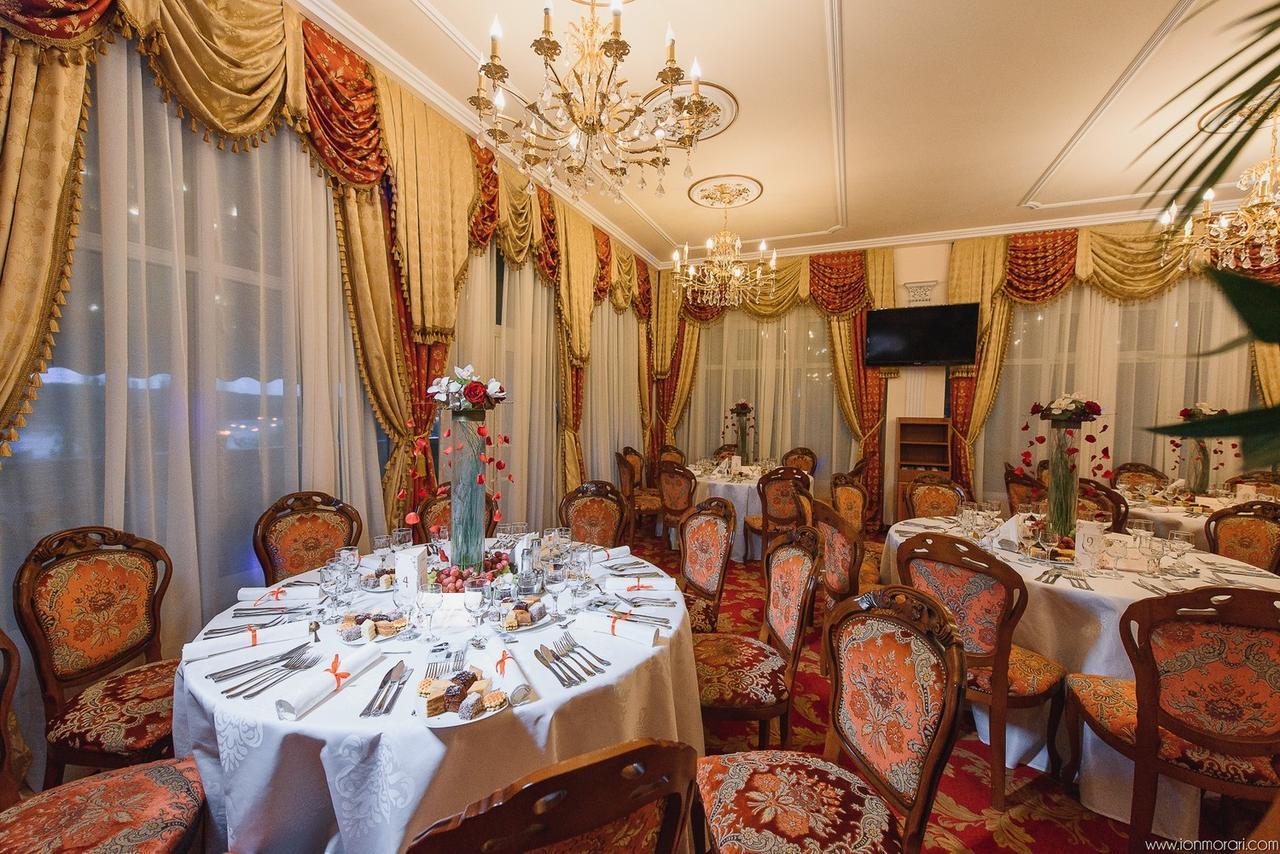 Hotel Belvedere Brăila Buitenkant foto